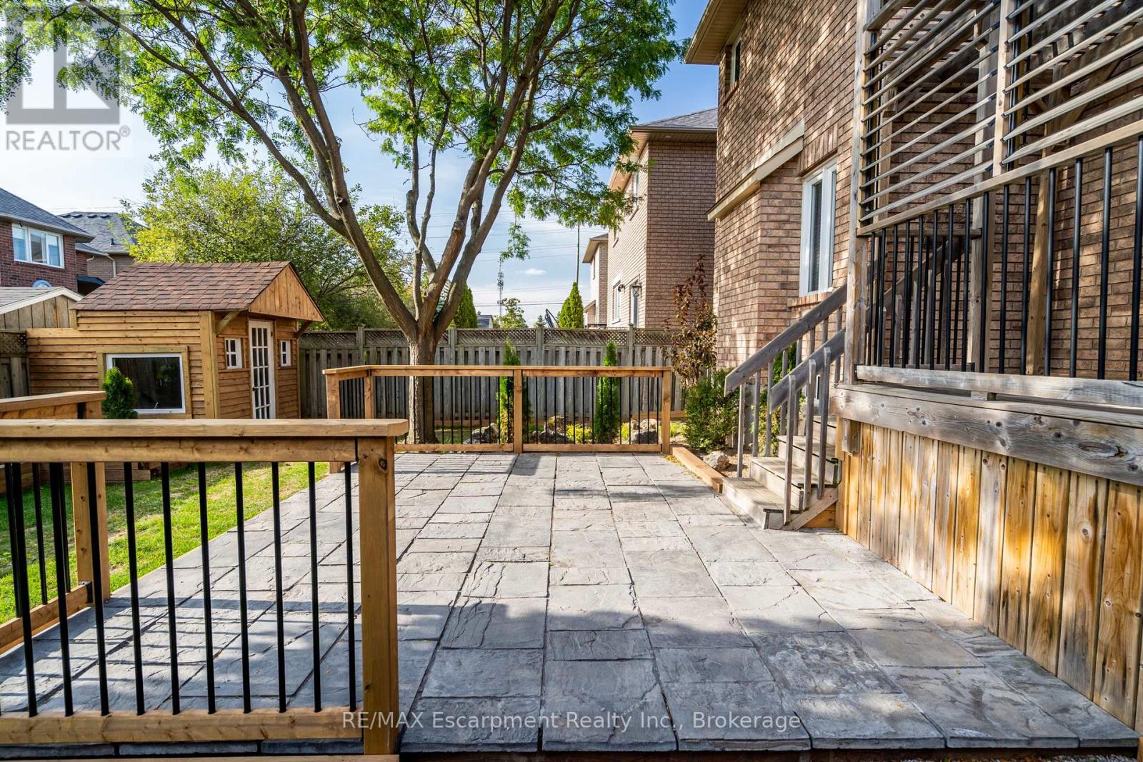 2408 Valley Heights Crescent, Oakville, Ontario  L6H 6X2 - Photo 40 - W12734676