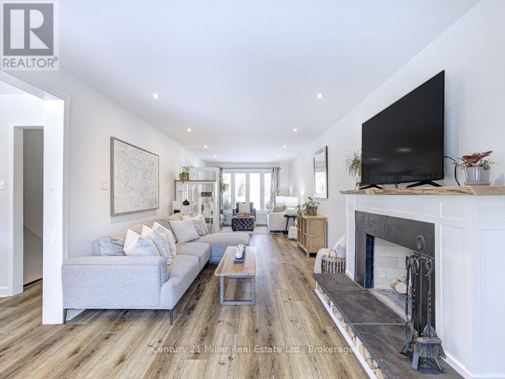 1476 Mayors Manor, Oakville, Ontario  L6M 3B1 - Photo 12 - W12734690