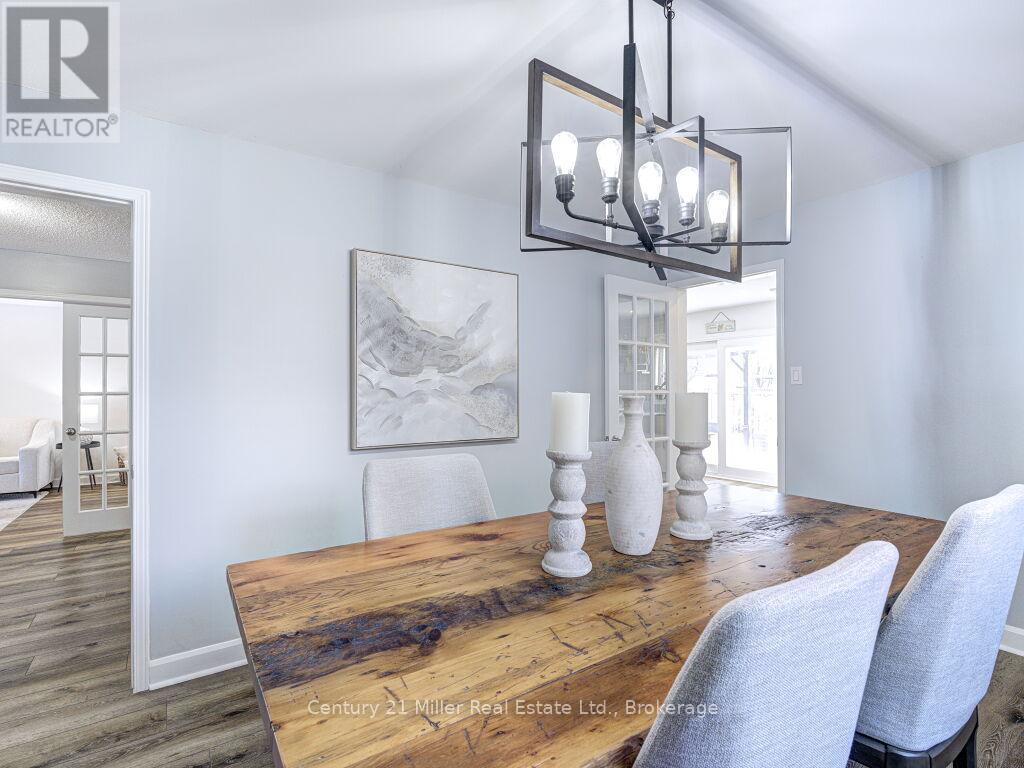 1476 Mayors Manor, Oakville, Ontario  L6M 3B1 - Photo 22 - W12734690