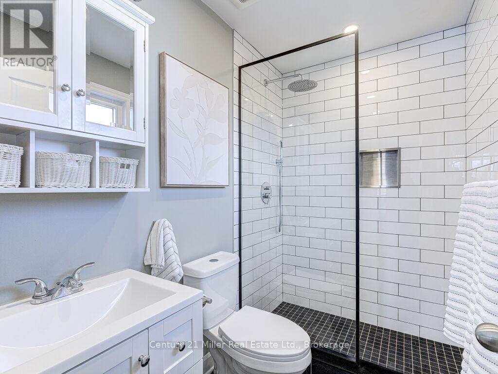 1476 Mayors Manor, Oakville, Ontario  L6M 3B1 - Photo 25 - W12734690