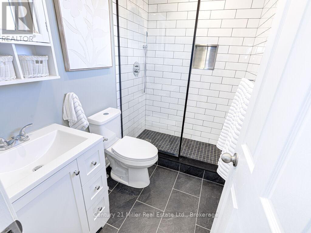 1476 Mayors Manor, Oakville, Ontario  L6M 3B1 - Photo 26 - W12734690