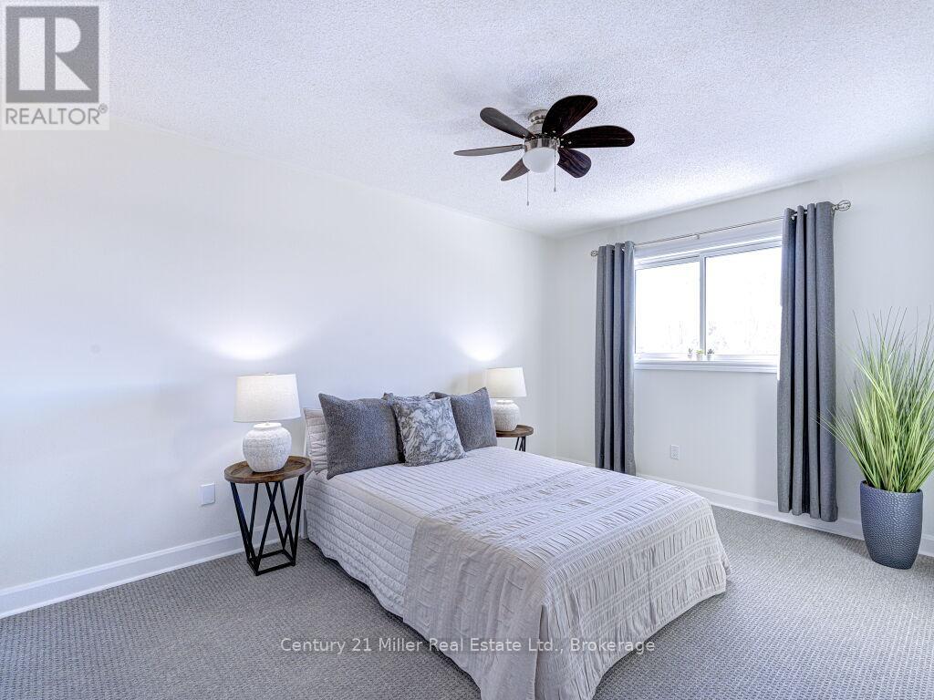 1476 Mayors Manor, Oakville, Ontario  L6M 3B1 - Photo 27 - W12734690