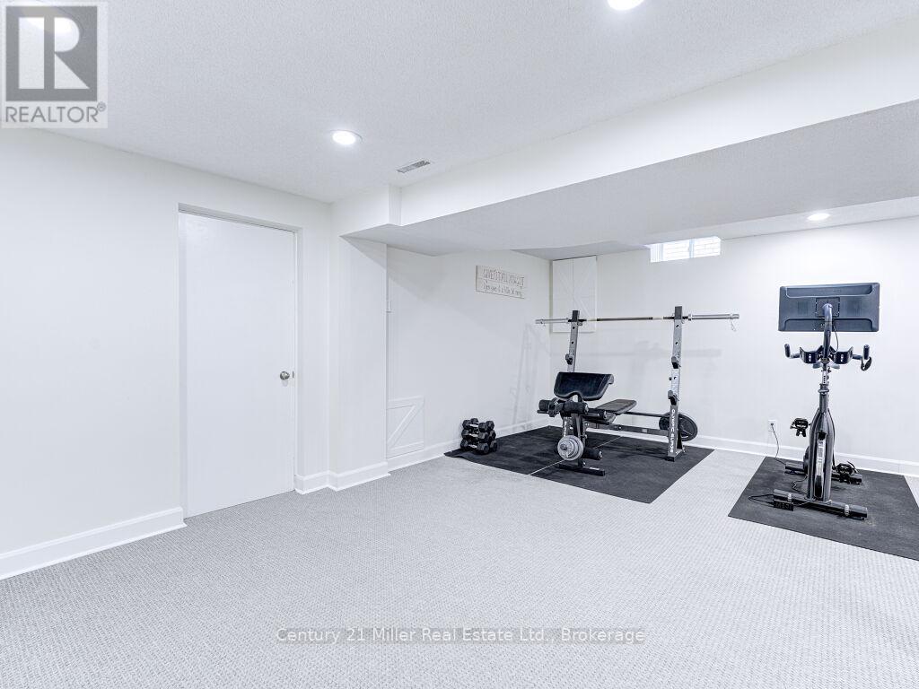 1476 Mayors Manor, Oakville, Ontario  L6M 3B1 - Photo 34 - W12734690