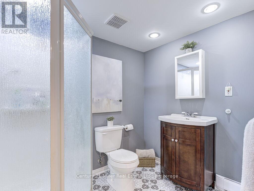 1476 Mayors Manor, Oakville, Ontario  L6M 3B1 - Photo 39 - W12734690