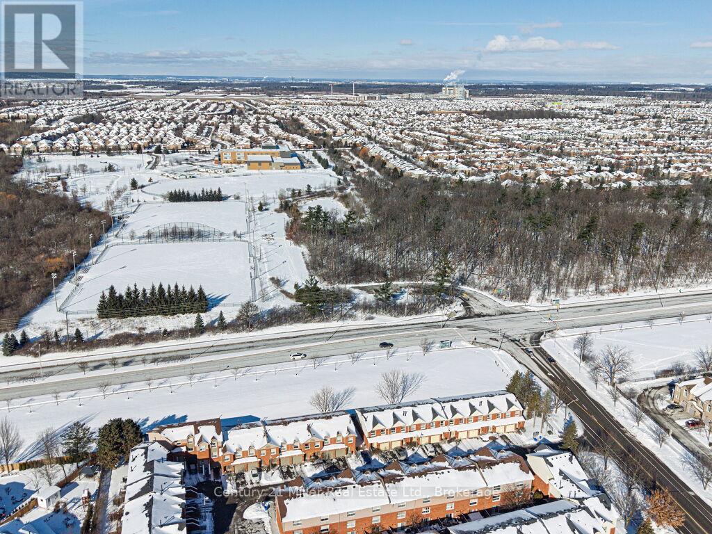 1476 Mayors Manor, Oakville, Ontario  L6M 3B1 - Photo 45 - W12734690