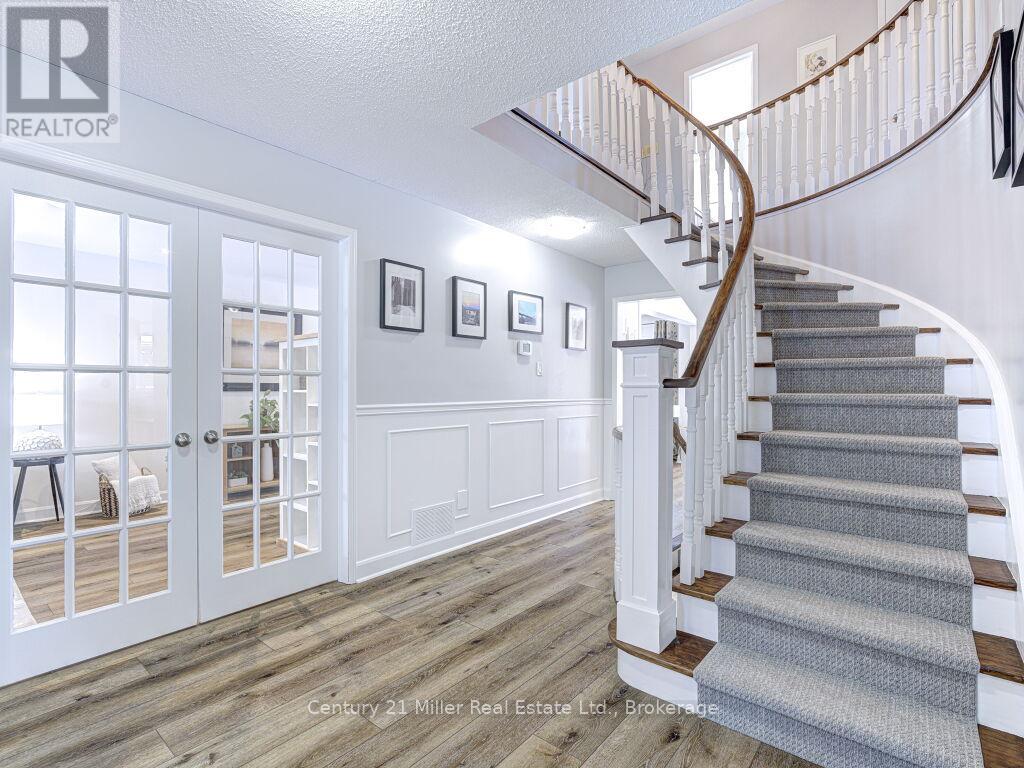 1476 Mayors Manor, Oakville, Ontario  L6M 3B1 - Photo 6 - W12734690