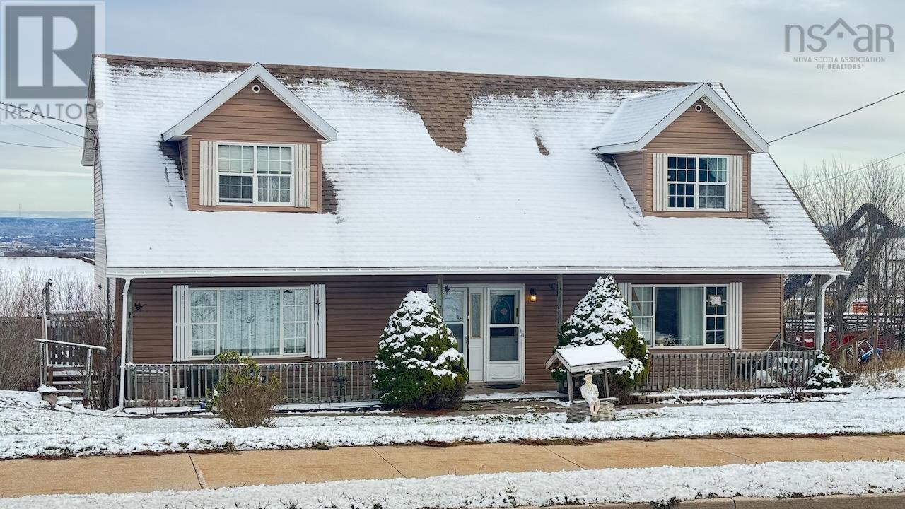 523/525 TRURO HEIGHTS Road, Truro Heights, Nova Scotia