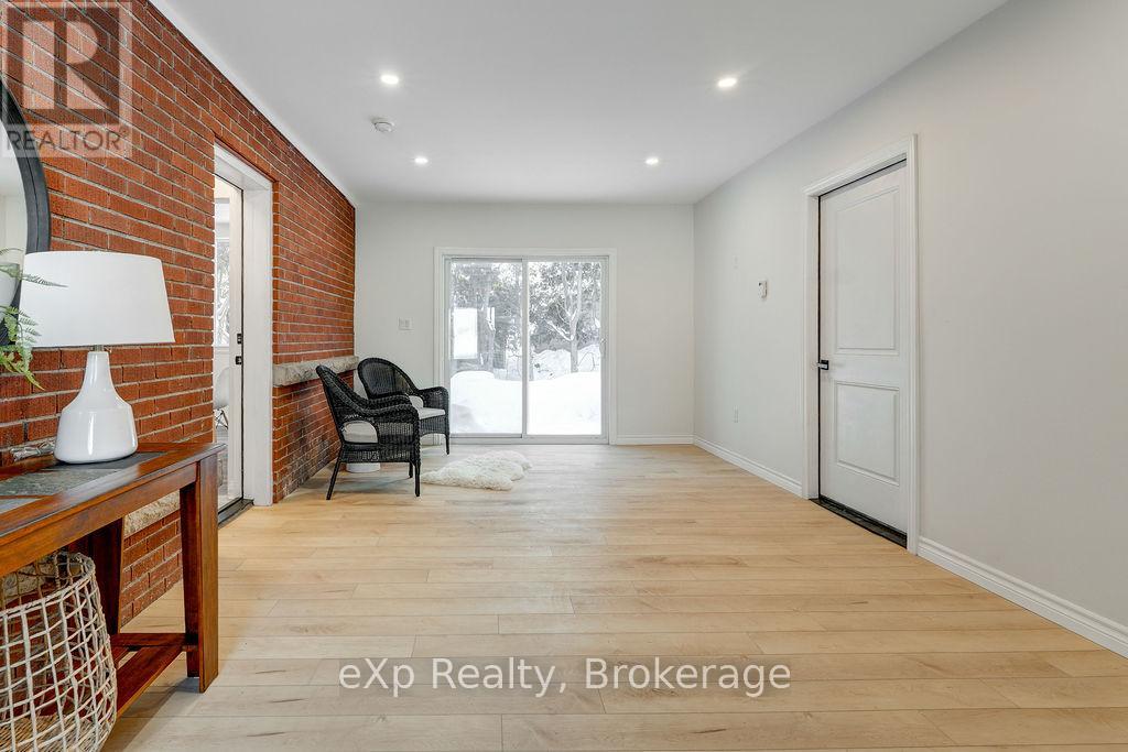 1201 Hawthorne Drive, Greater Sudbury, Ontario  P3A 1K5 - Photo 3 - X12734666