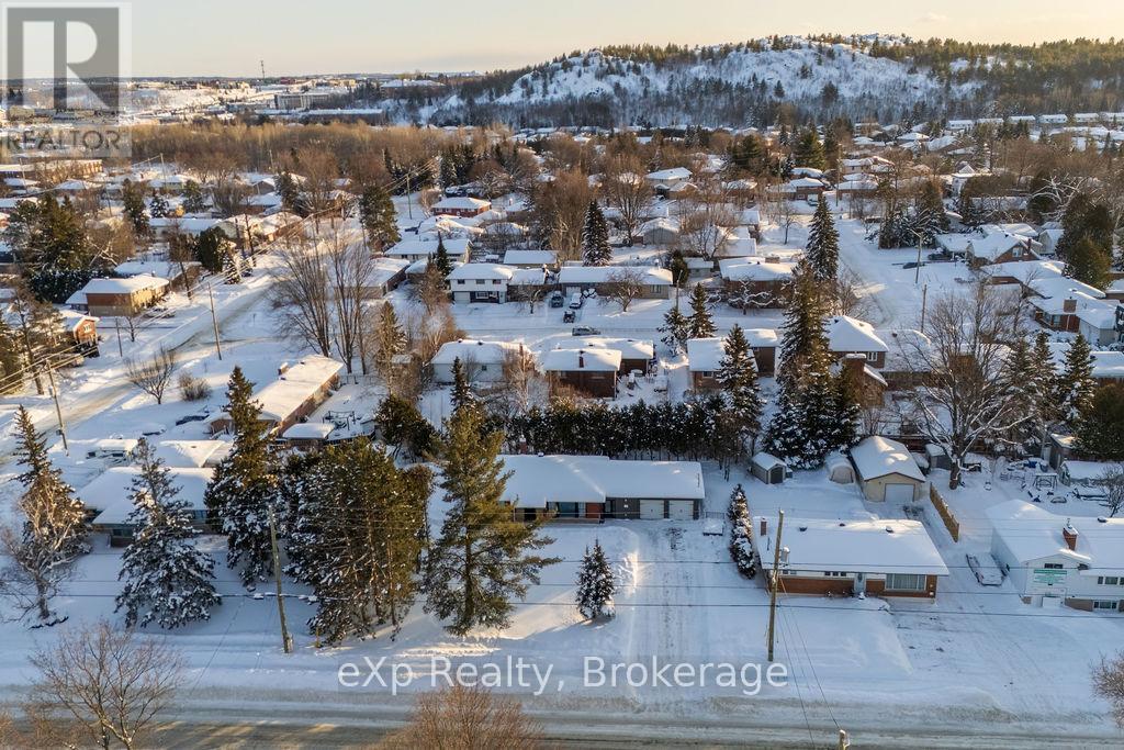 1201 Hawthorne Drive, Greater Sudbury, Ontario  P3A 1K5 - Photo 48 - X12734666