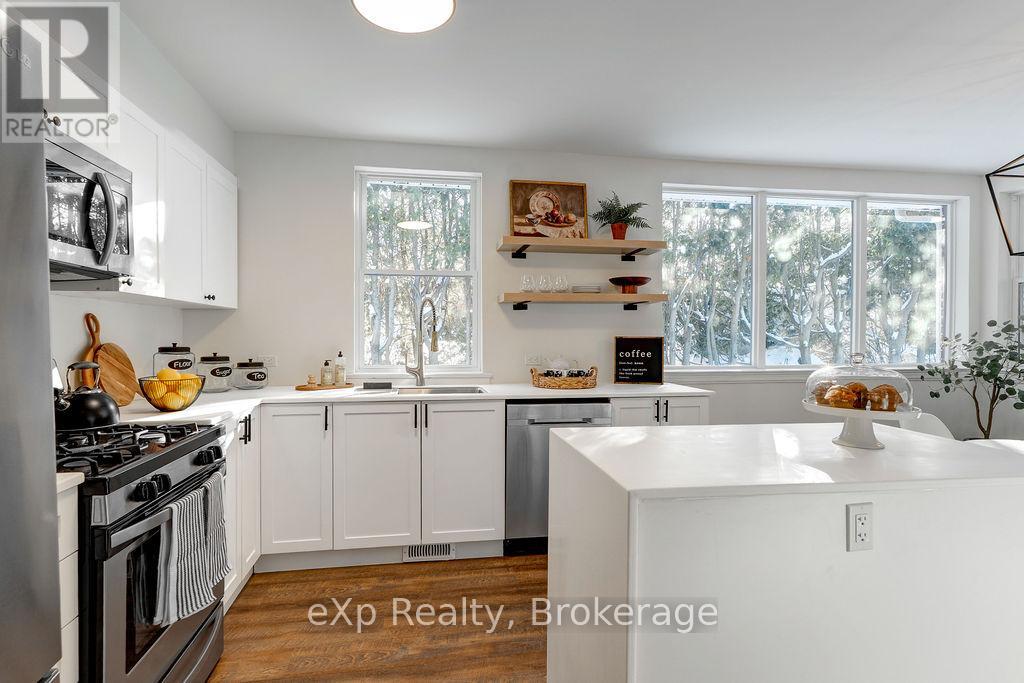 1201 Hawthorne Drive, Greater Sudbury, Ontario  P3A 1K5 - Photo 7 - X12734666