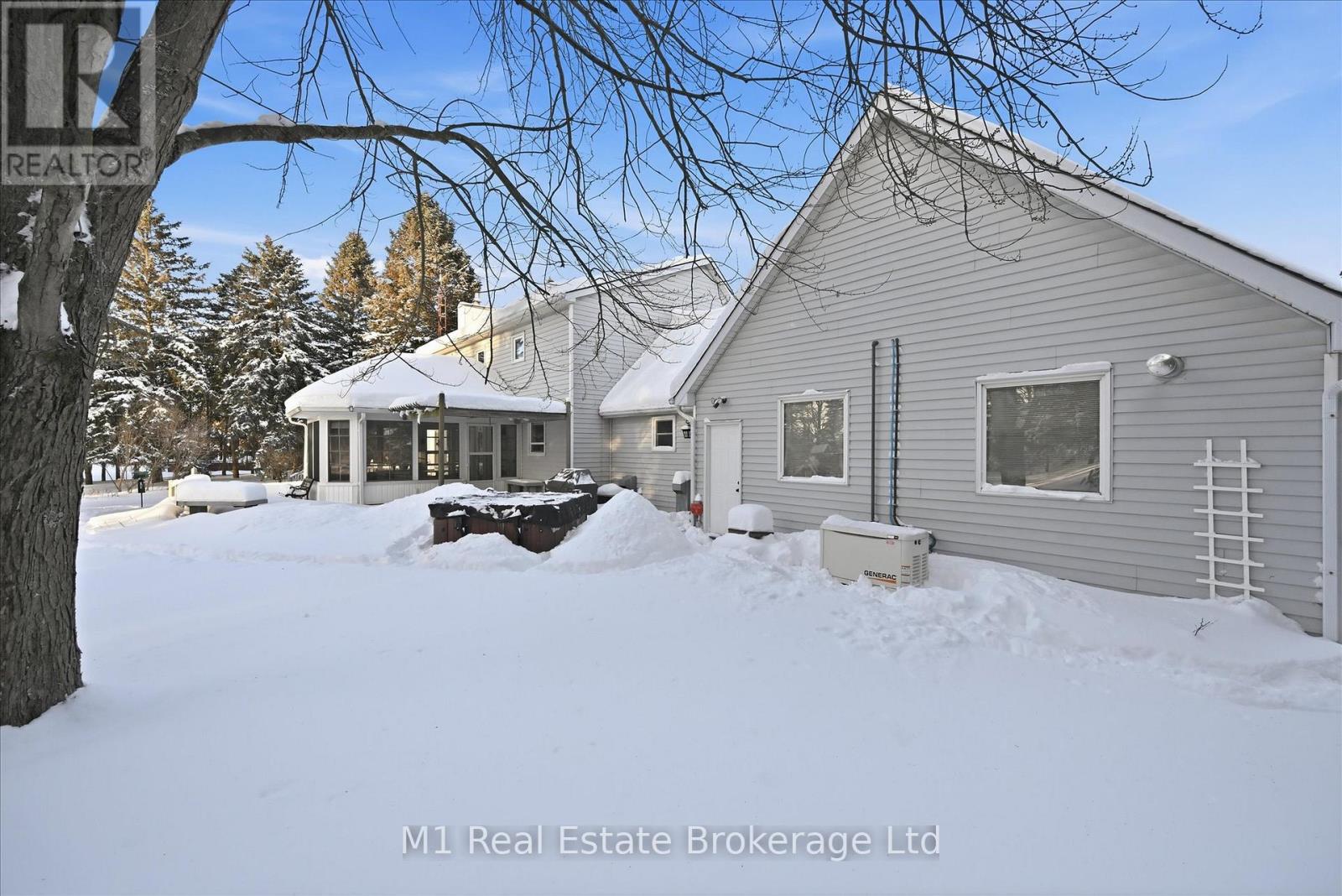 28 Weneil Drive, Hamilton, Ontario  L8B 0Z6 - Photo 46 - X12734704