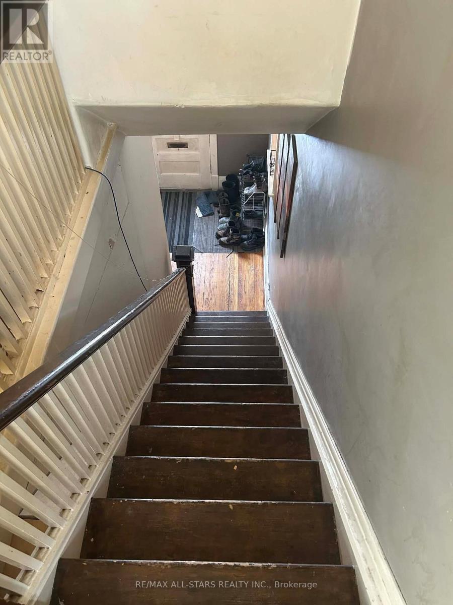 23 Victoria Avenue N, Kawartha Lakes, Ontario  K9V 4E6 - Photo 12 - X12734734