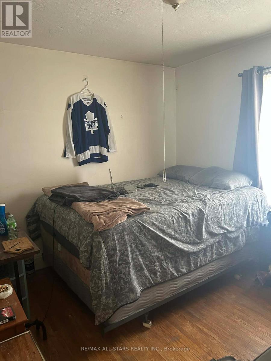 23 Victoria Avenue N, Kawartha Lakes, Ontario  K9V 4E6 - Photo 13 - X12734734