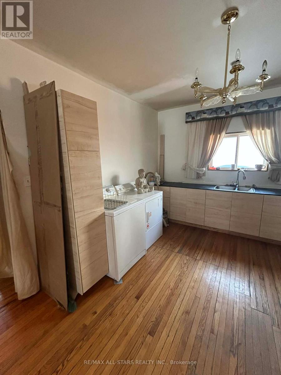 23 Victoria Avenue N, Kawartha Lakes, Ontario  K9V 4E6 - Photo 2 - X12734734