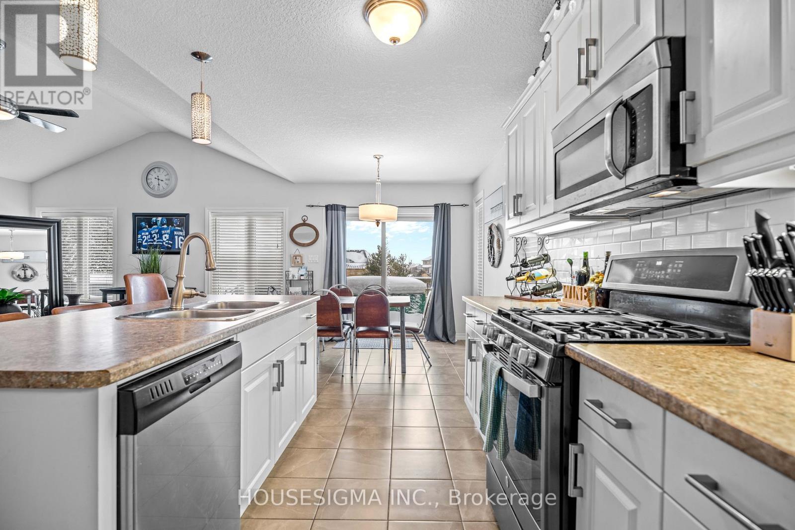 23 Hampstead Court, St. Thomas, Ontario  N5R 0E3 - Photo 16 - X12734726