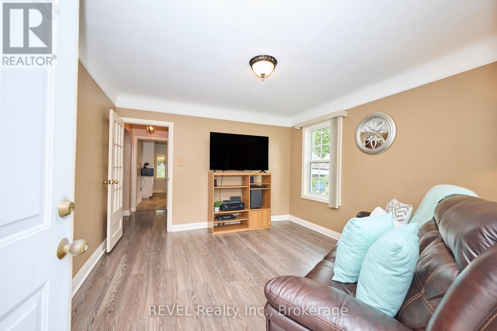 1317 Third Street Louth, St. Catharines, Ontario  L2R 6P9 - Photo 8 - X12734724