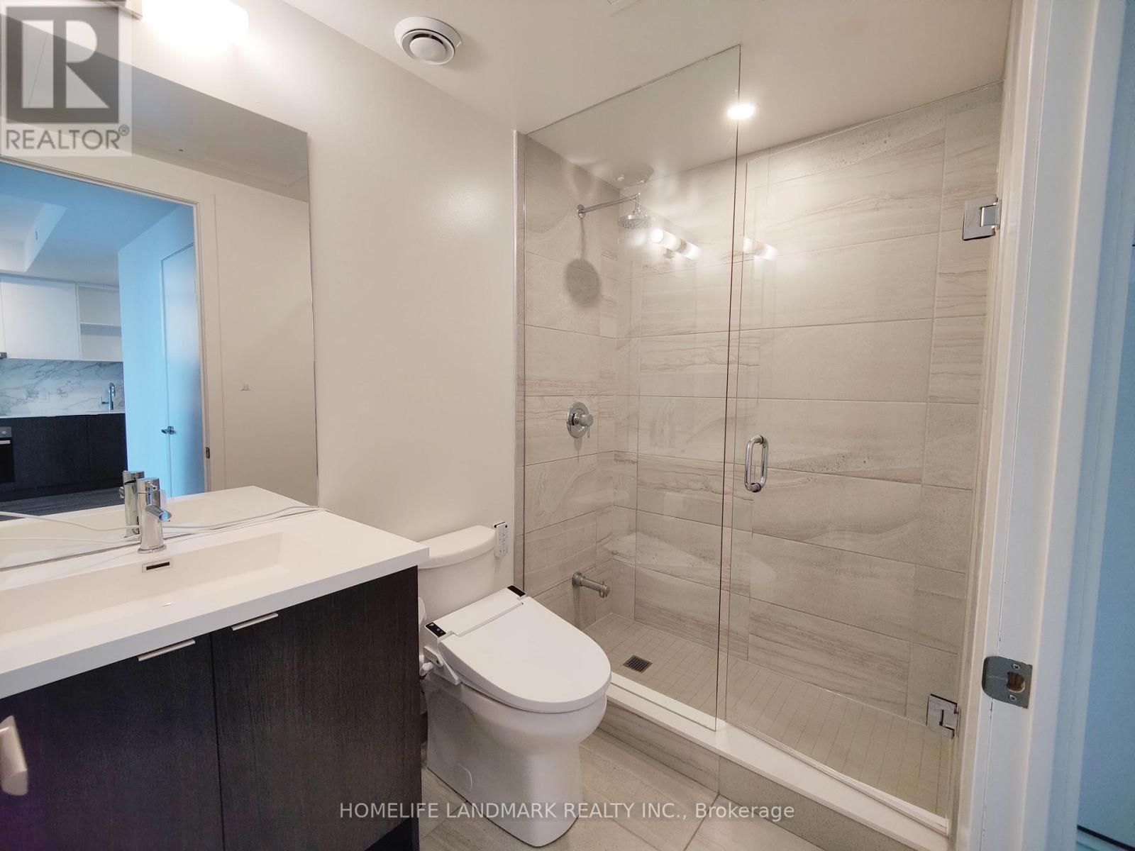 6205 - 138 Downes Street, Toronto, Ontario  M5E 0E4 - Photo 7 - C12734688