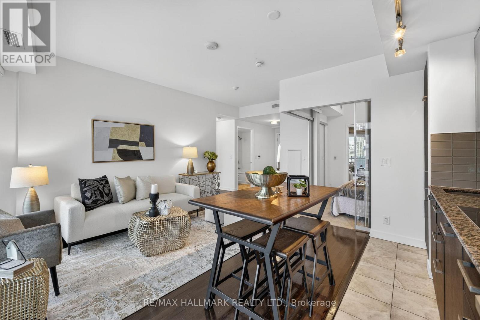 2301 - 14 York Street, Toronto, Ontario  M5J 0B1 - Photo 16 - C12734698