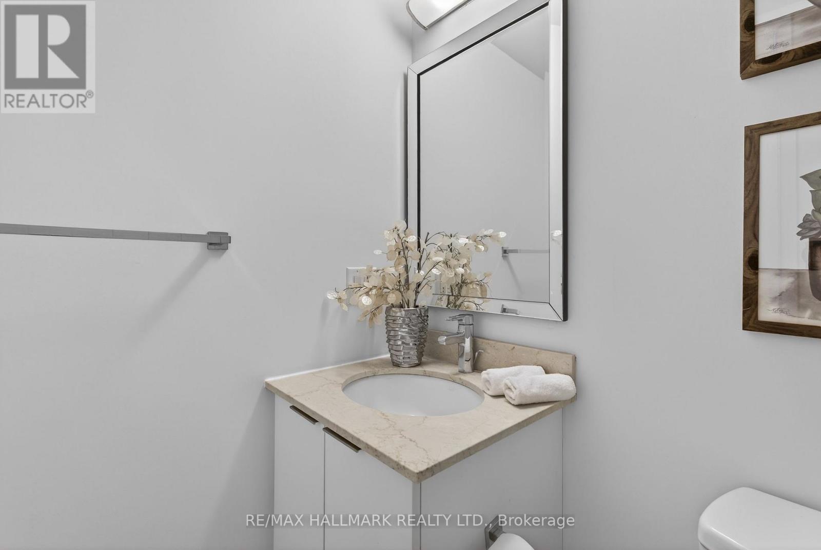 2301 - 14 York Street, Toronto, Ontario  M5J 0B1 - Photo 23 - C12734698