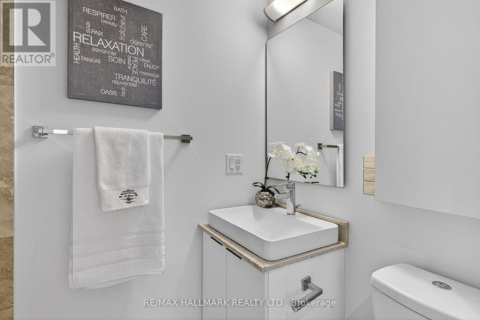 2301 - 14 York Street, Toronto, Ontario  M5J 0B1 - Photo 28 - C12734698