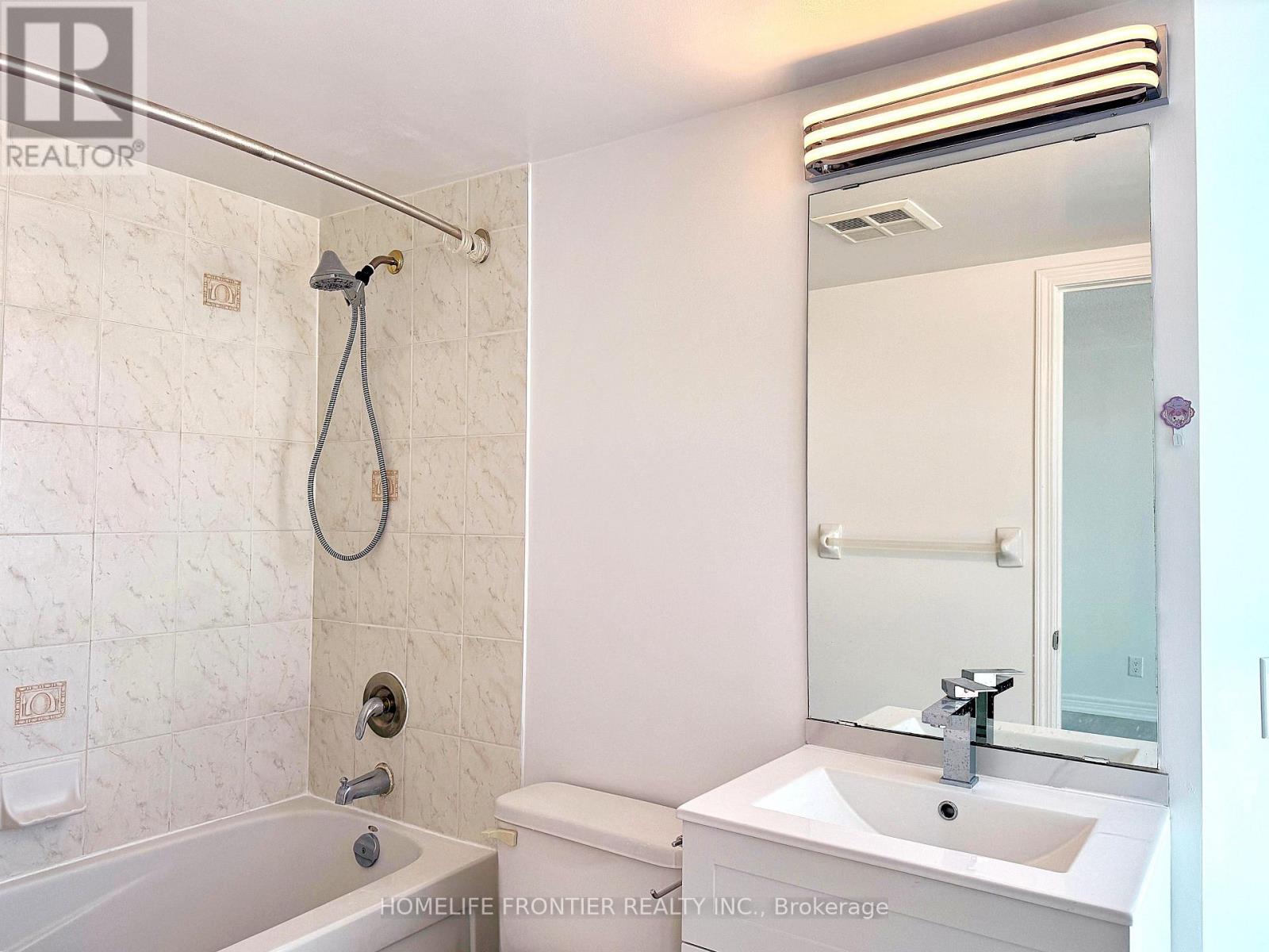 2105 - 83 Borough Drive, Toronto, Ontario  M1P 5E4 - Photo 14 - E12734728