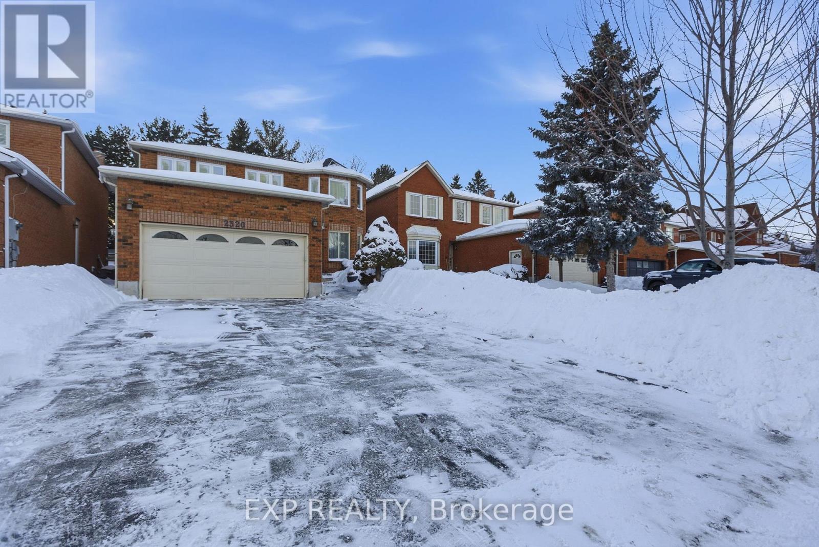 2320 Meriadoc Drive, Pickering, Ontario  L1X 2E3 - Photo 3 - E12734732