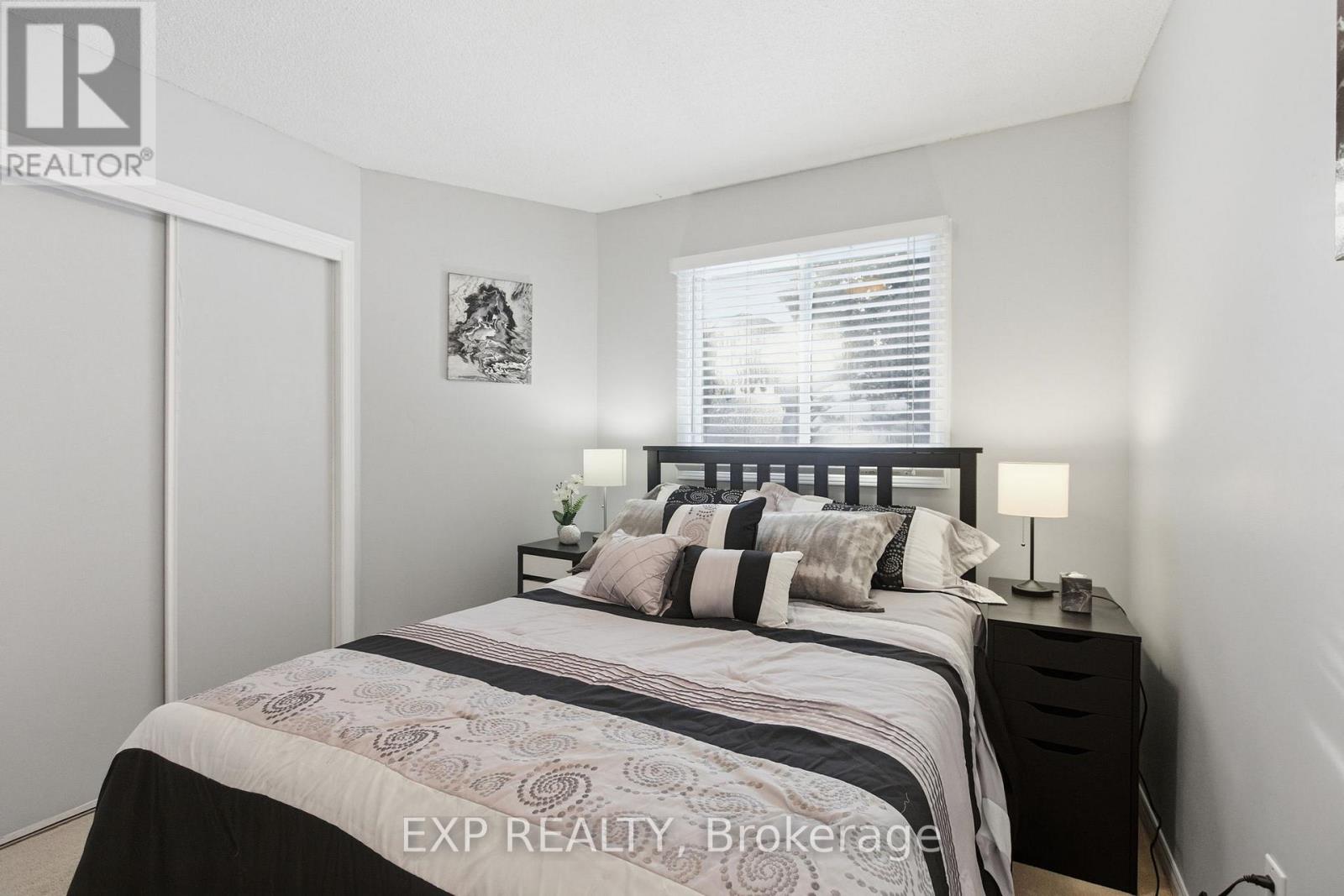 2320 Meriadoc Drive, Pickering, Ontario  L1X 2E3 - Photo 30 - E12734732