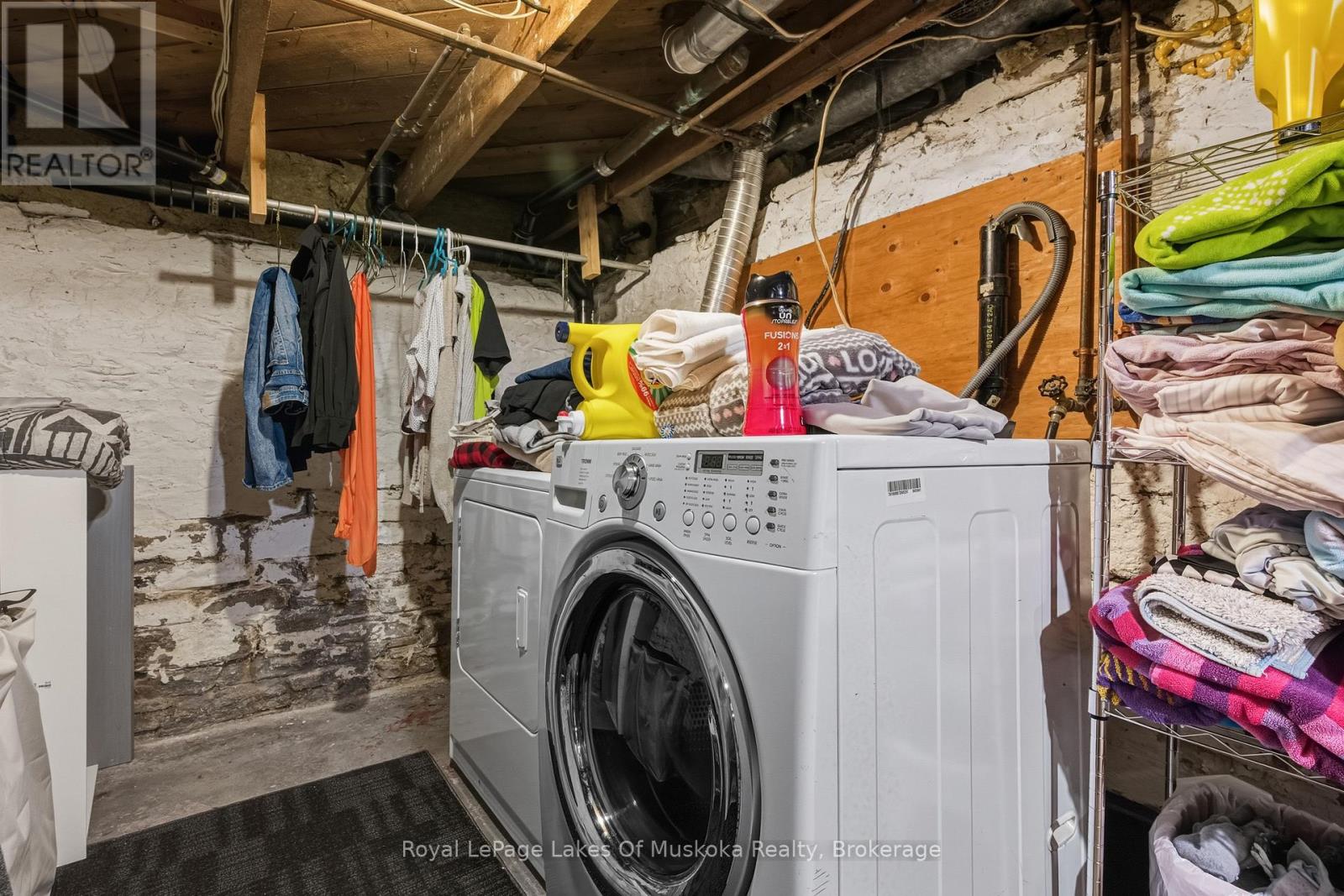 60 West Road W, Huntsville, Ontario  P1H 1L8 - Photo 33 - X12733366