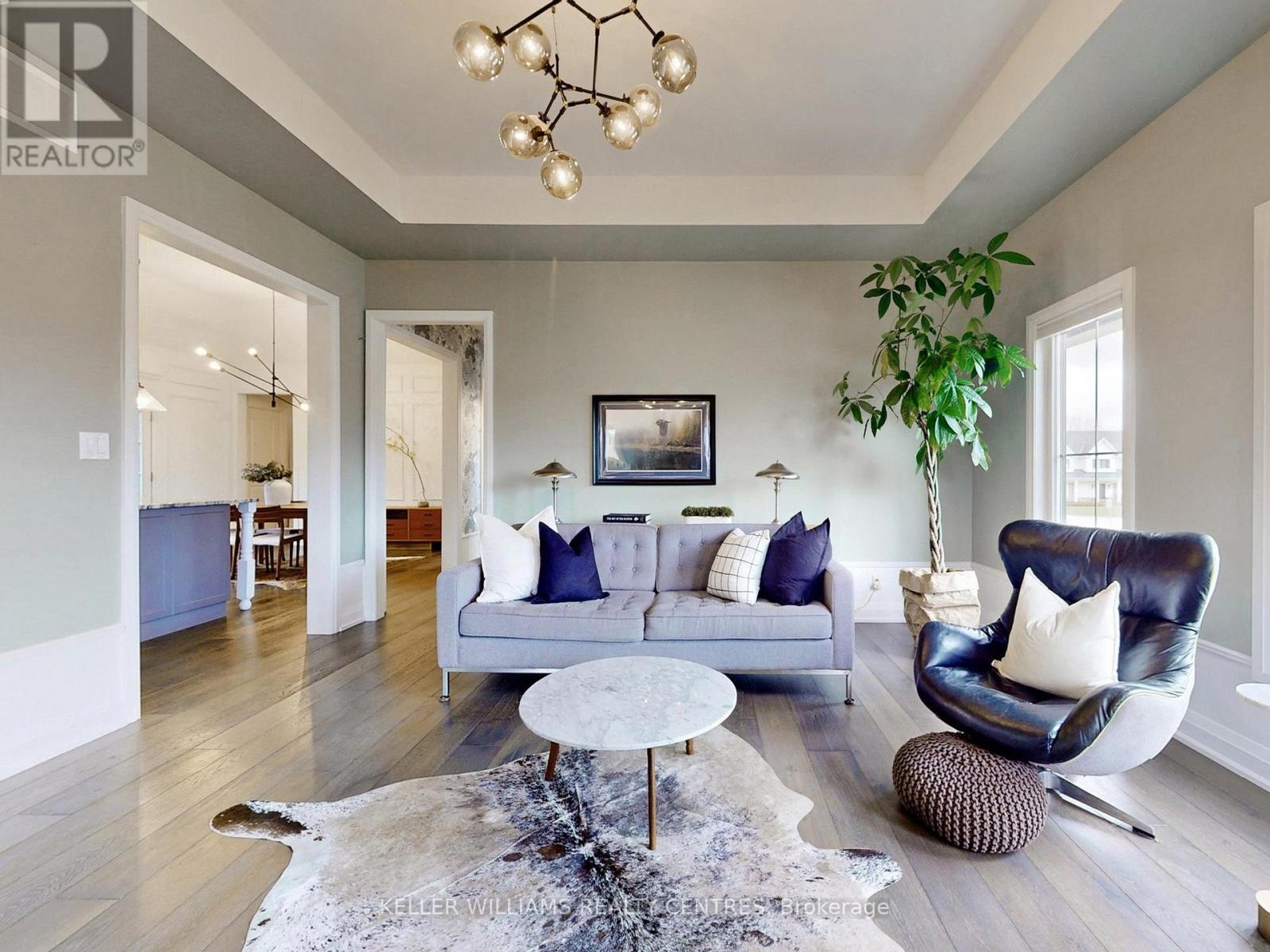 2 Thoroughbred Drive, Oro-Medonte, Ontario  L0K 1E0 - Photo 3 - S12734664