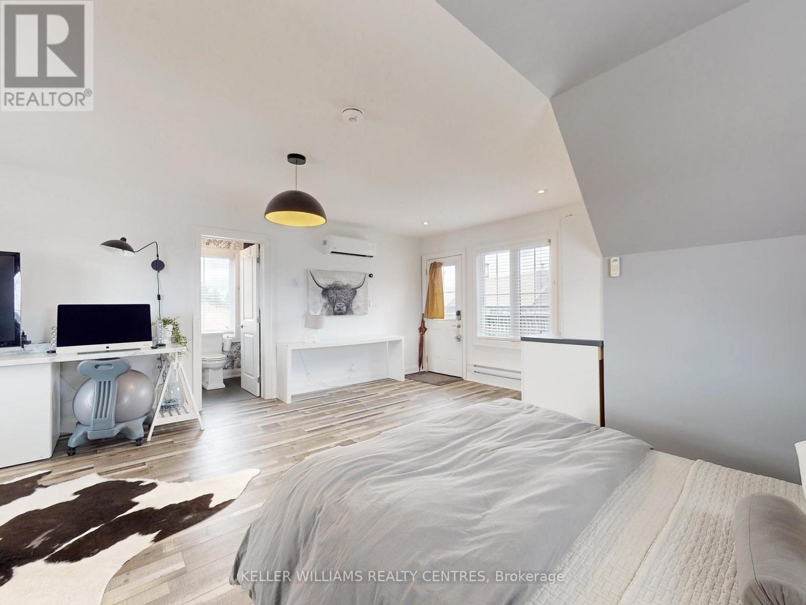 2 Thoroughbred Drive, Oro-Medonte, Ontario  L0K 1E0 - Photo 33 - S12734664