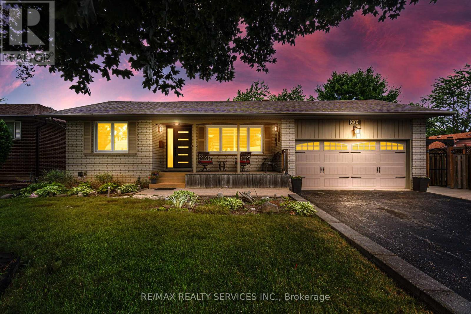 234 ELIZABETH STREET S, Brampton, Ontario