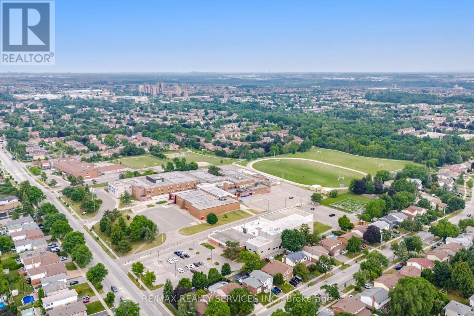 234 Elizabeth Street S, Brampton, Ontario  L6Y 1S1 - Photo 50 - W12734702