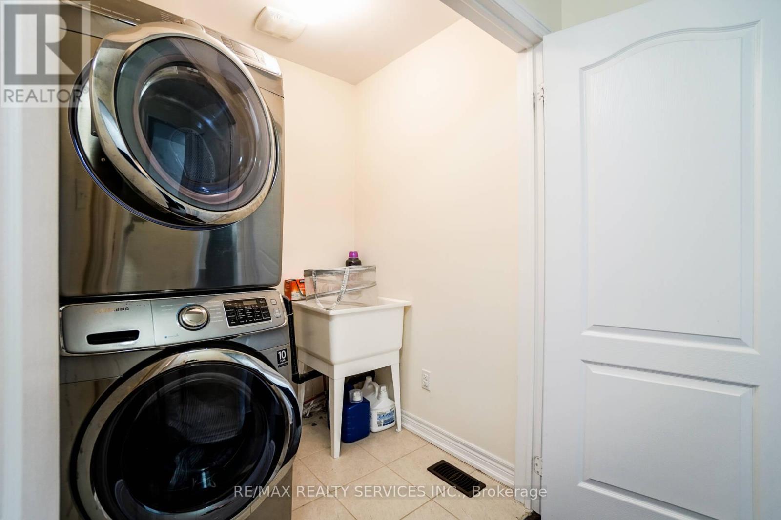 49 Sea Drifter Crescent, Brampton, Ontario  L6P 4B1 - Photo 27 - W12734716