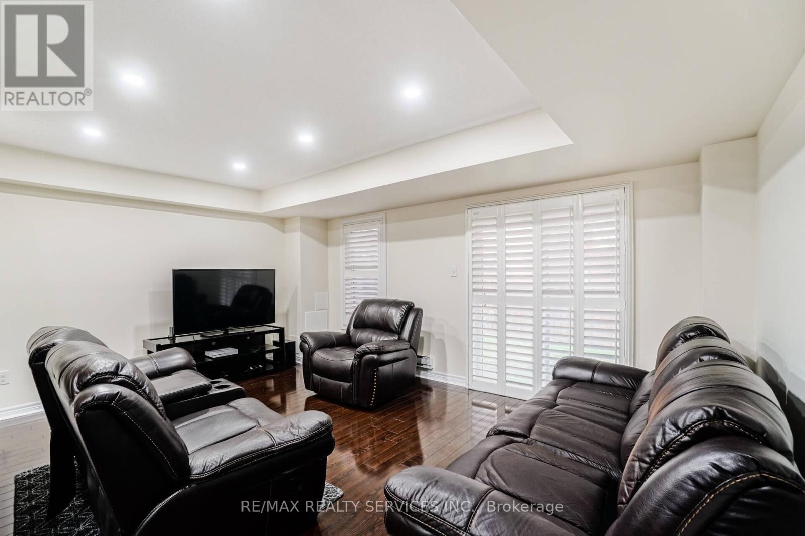 49 Sea Drifter Crescent, Brampton, Ontario  L6P 4B1 - Photo 30 - W12734716