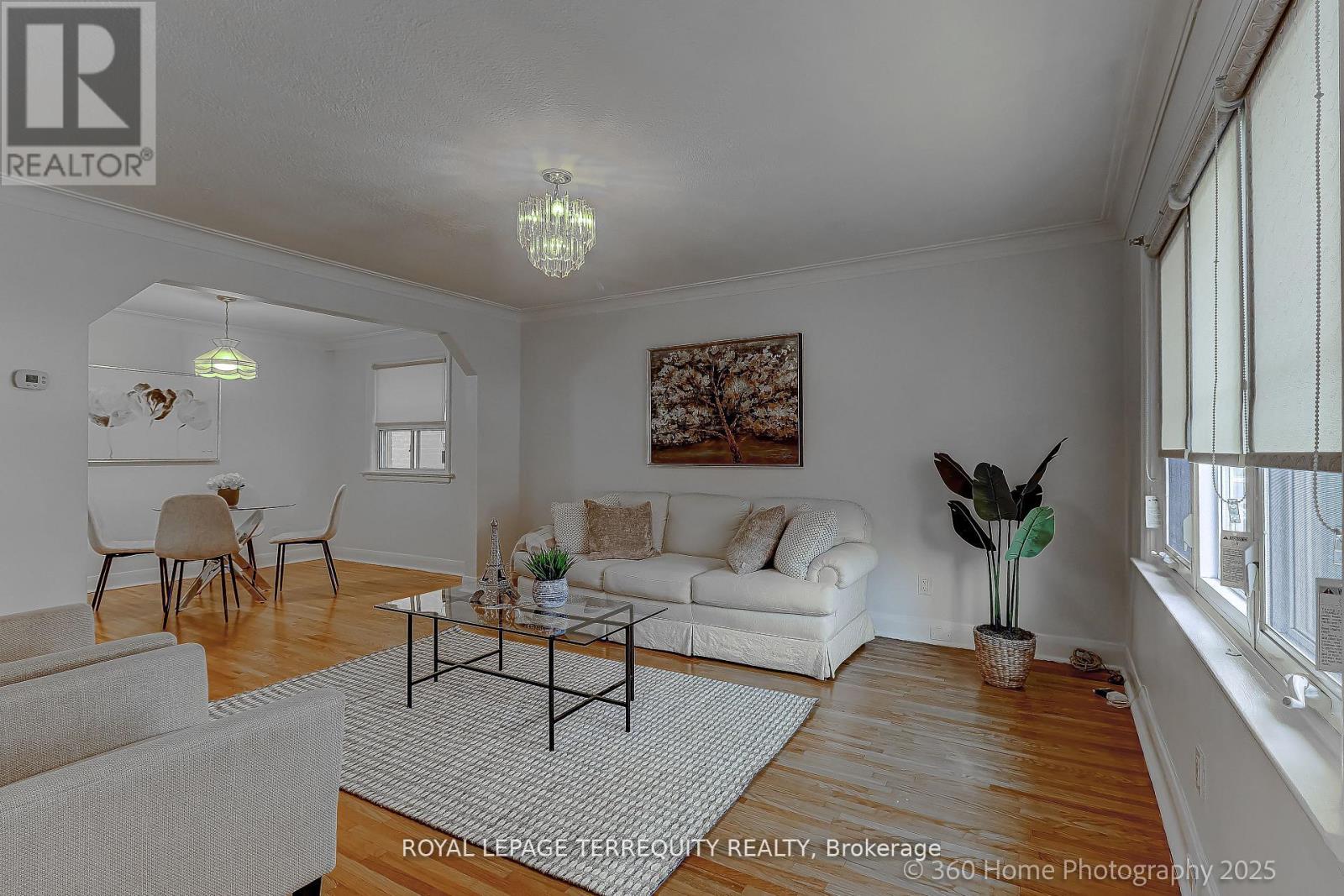 27 John Best Avenue, Toronto, Ontario  M9N 1C4 - Photo 5 - W12734740