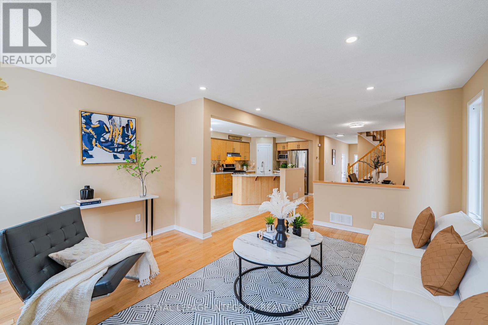 361 Celtic Ridge Crescent, Ottawa, Ontario  K2W 0B6 - Photo 13 - X12727672