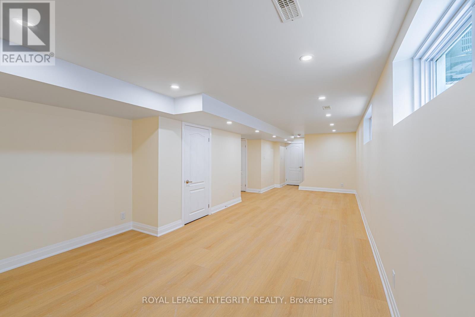 361 Celtic Ridge Crescent, Ottawa, Ontario  K2W 0B6 - Photo 37 - X12727672