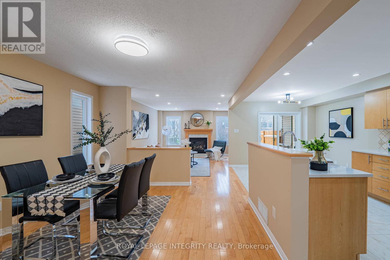 361 Celtic Ridge Crescent, Ottawa, Ontario  K2W 0B6 - Photo 8 - X12727672