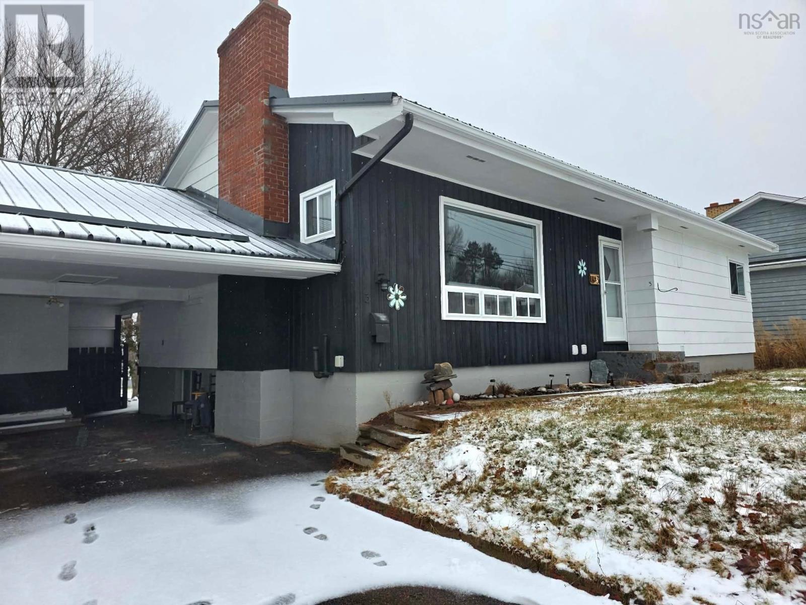 3 Patterson Avenue, Truro, Nova Scotia  B2N 1S6 - Photo 3 - 202600593