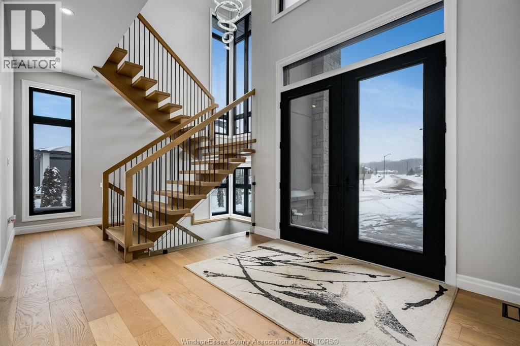 200 Grandview Avenue, Kingsville, Ontario N9Y 0C7 - Photo 3 - 26001756