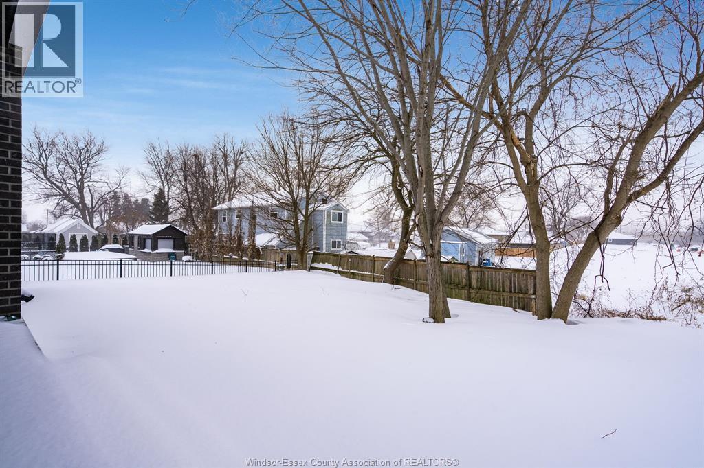 200 Grandview Avenue, Kingsville, Ontario N9Y 0C7 - Photo 41 - 26001756