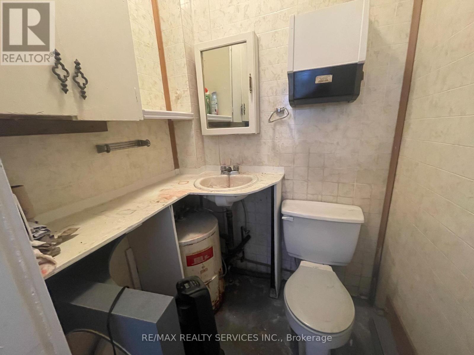 46 Kitchener Avenue, Brantford, Ontario N3S 1A4 - Photo 10 - X12734692