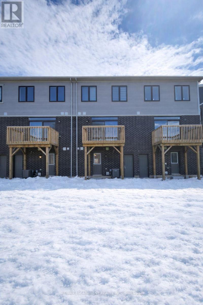 6 Baskett Street, Brantford, Ontario  N3T 5L5 - Photo 46 - X12734730