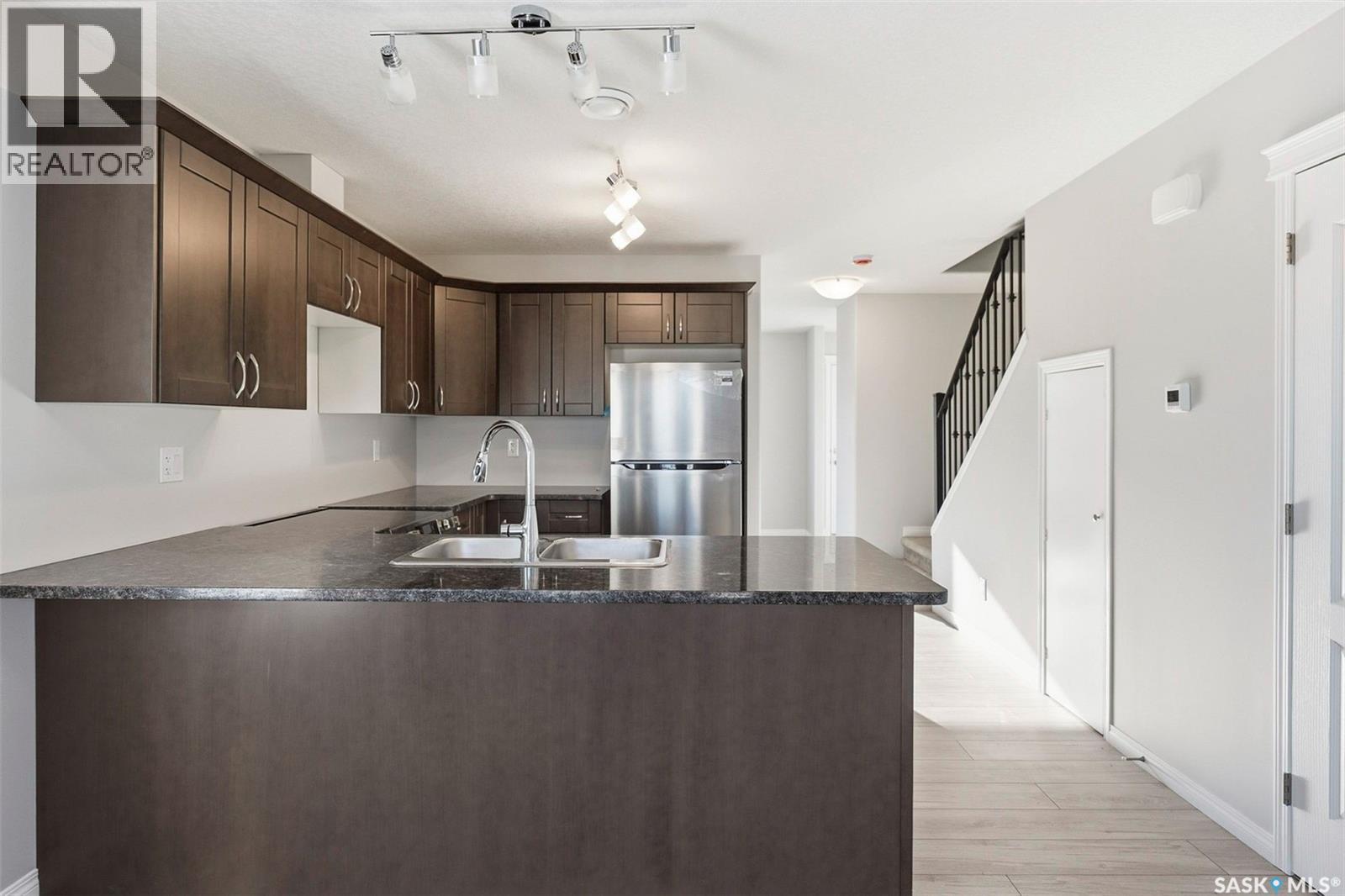 512 103 Klassen Crescent, Saskatoon, Saskatchewan  S7R 0J2 - Photo 13 - SK027410