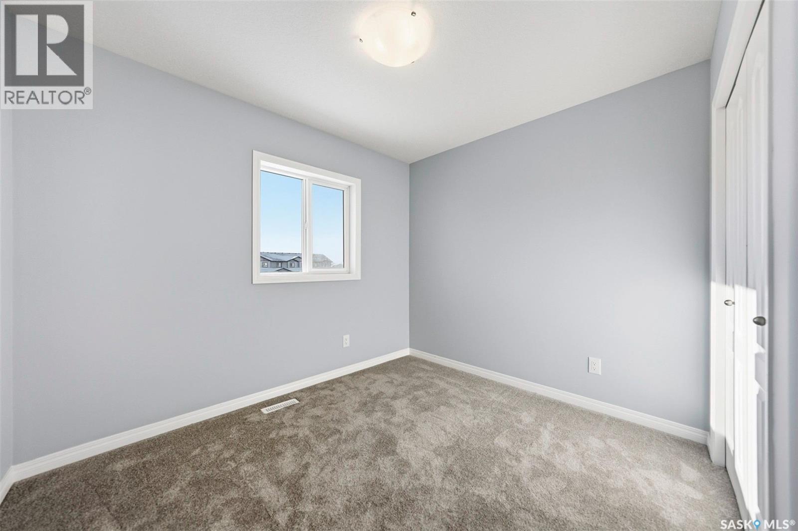 512 103 Klassen Crescent, Saskatoon, Saskatchewan  S7R 0J2 - Photo 24 - SK027410