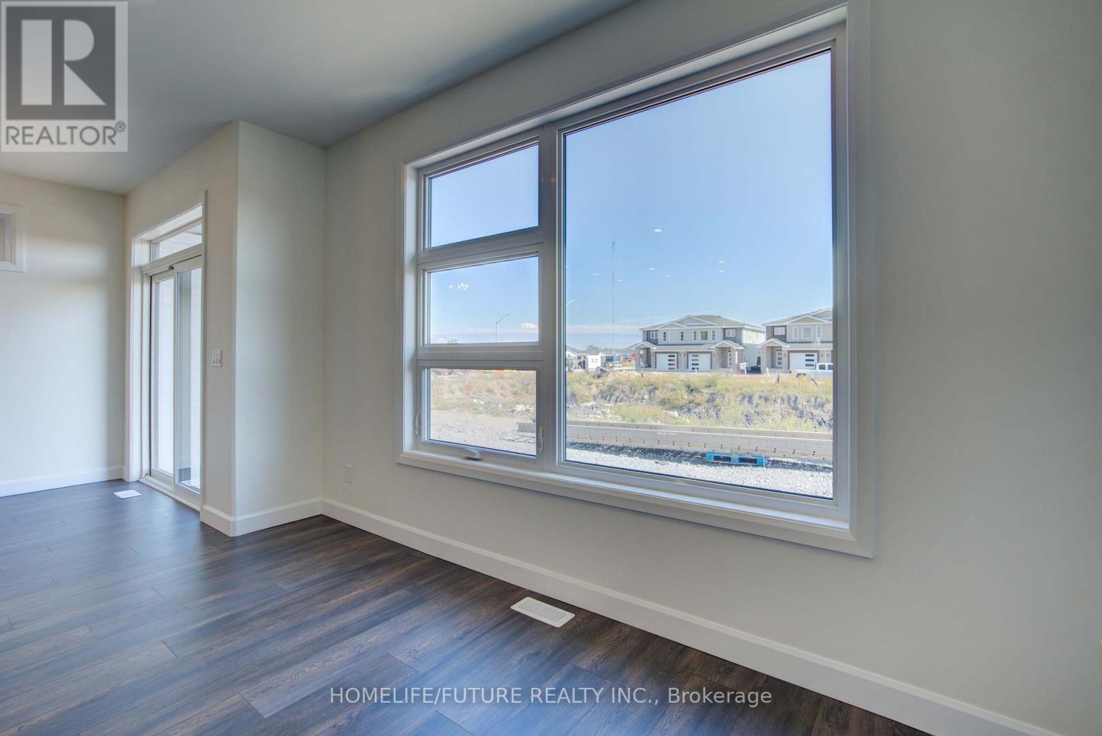 30 Walden Pond Drive, Loyalist, Ontario  K7N 0E6 - Photo 12 - X12666184