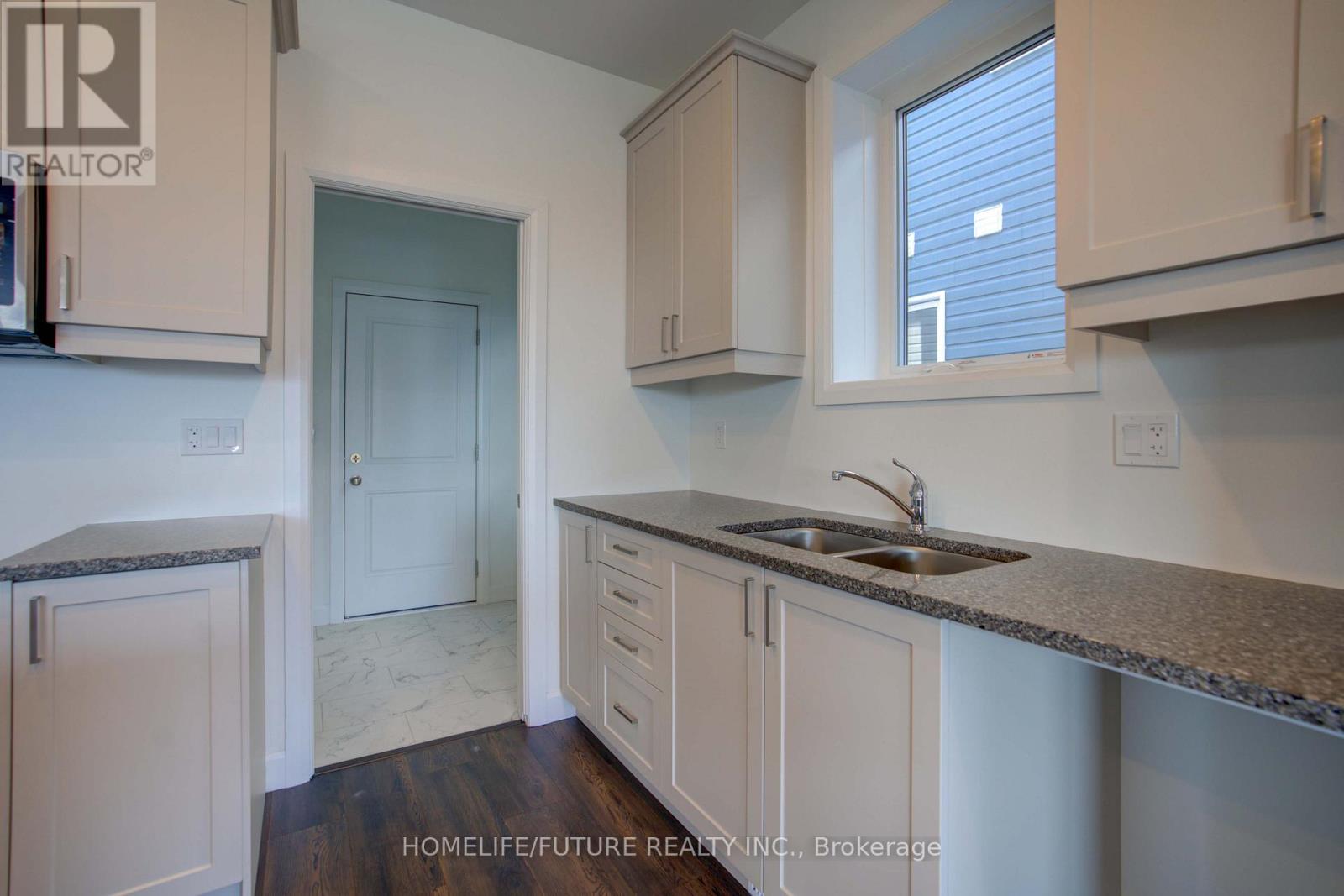 30 Walden Pond Drive, Loyalist, Ontario  K7N 0E6 - Photo 15 - X12666184