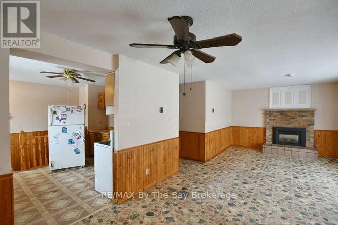 445 Fifth Street, Collingwood, Ontario  L9Y 1Y4 - Photo 11 - S12734768