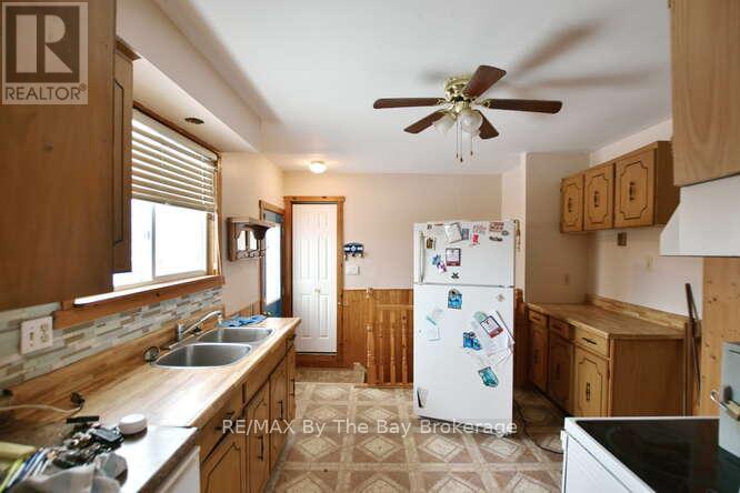 445 Fifth Street, Collingwood, Ontario  L9Y 1Y4 - Photo 12 - S12734768