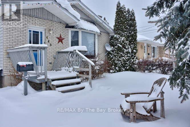 445 Fifth Street, Collingwood, Ontario  L9Y 1Y4 - Photo 3 - S12734768